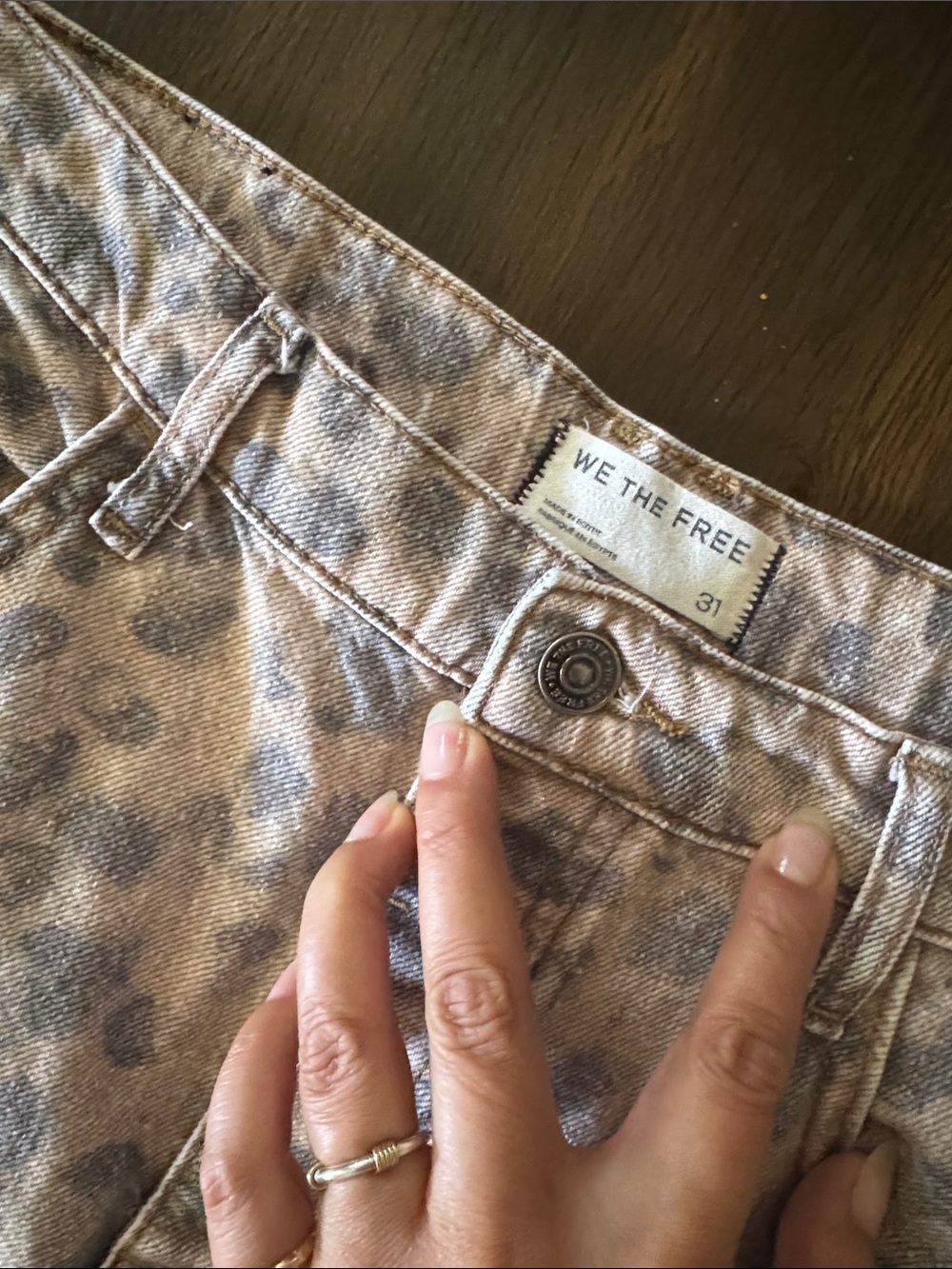 Free People We The Free Good Luck barrel jeans in a leopard print size 31 - Picture 5 of 16